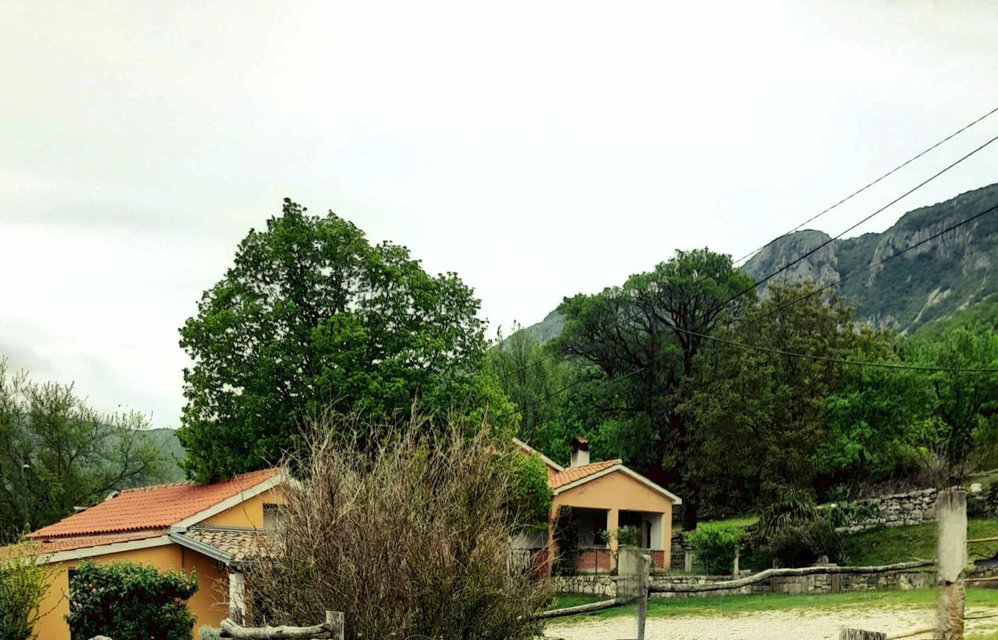 House Lana Apartamento Kršan Exterior foto